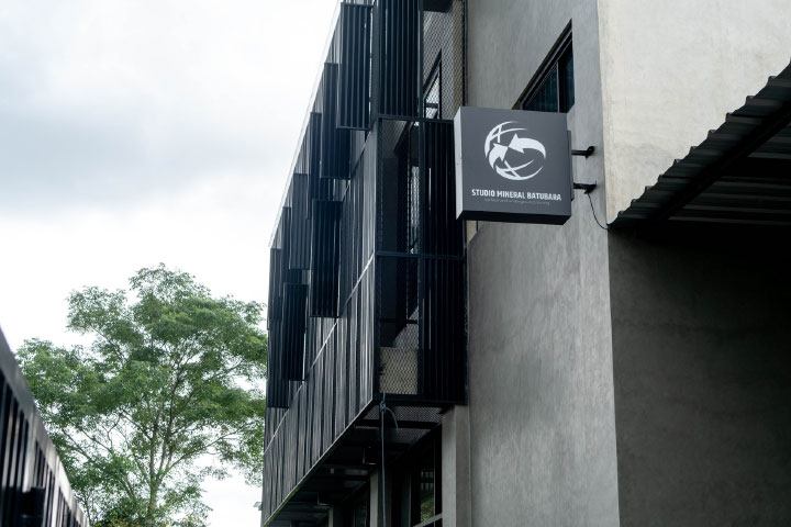 Uji Laboratorium Mekanika Tanah dan Mekanika Batuan Penting Dalam Industri Tambang, Apa Saja Fungsinya?